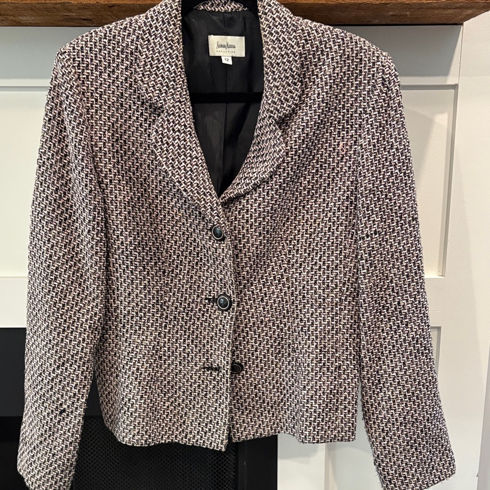 Neiman Marcus Monochrome Patterned Blazer